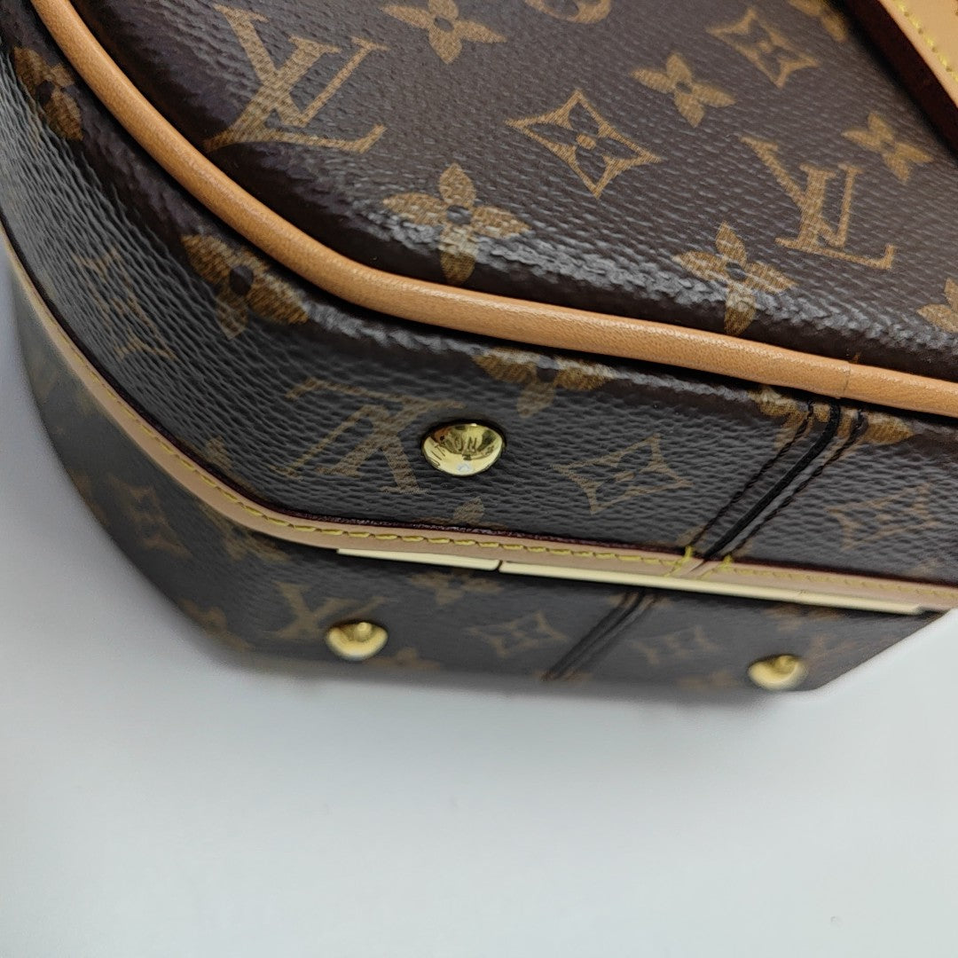 BOITE CHAPEAU PM Monogram Coated Canvas Brown