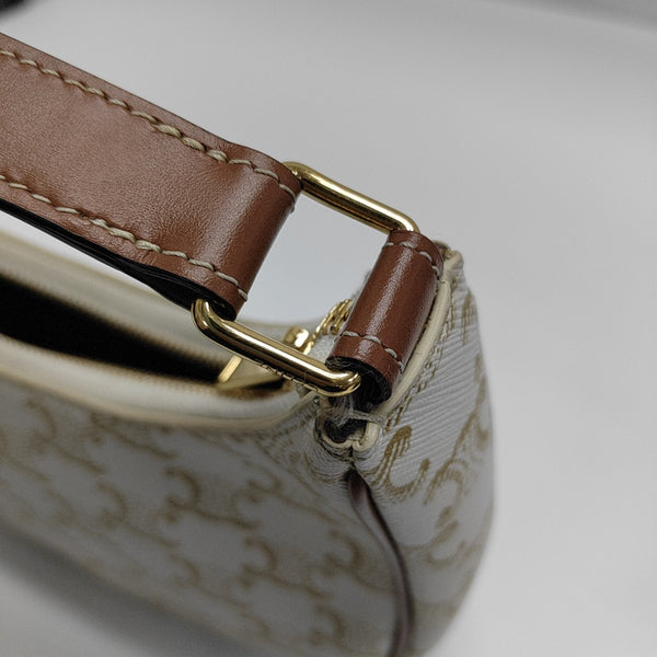 AVA Medium Coated Canvas Beige
