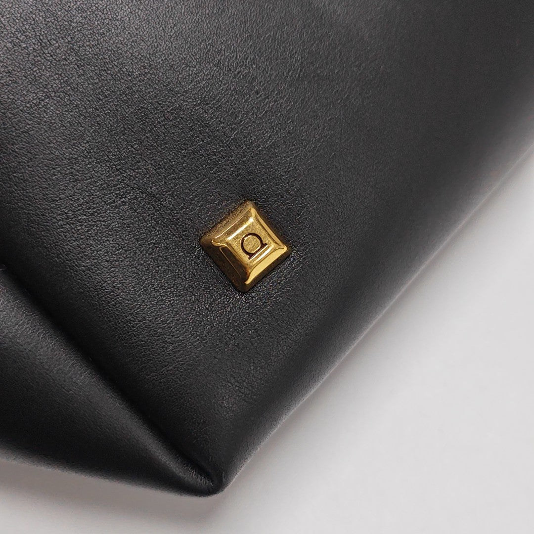 Gancini Straw Beige