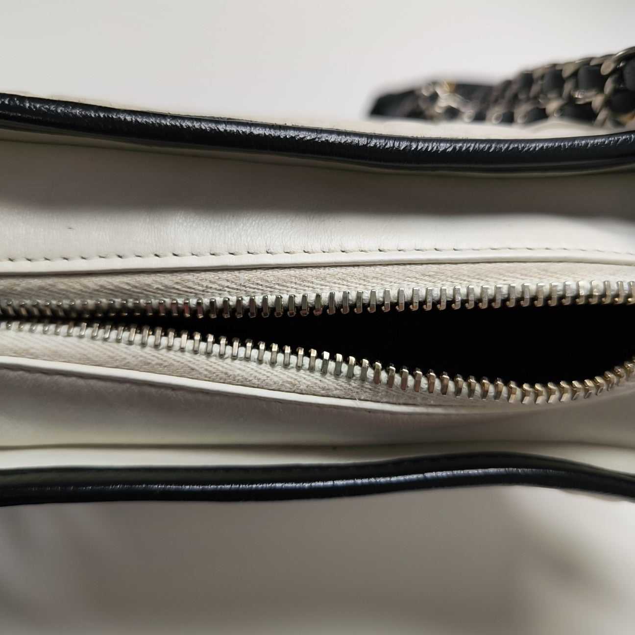 GABRIELLE Small Quilted Calfskin White