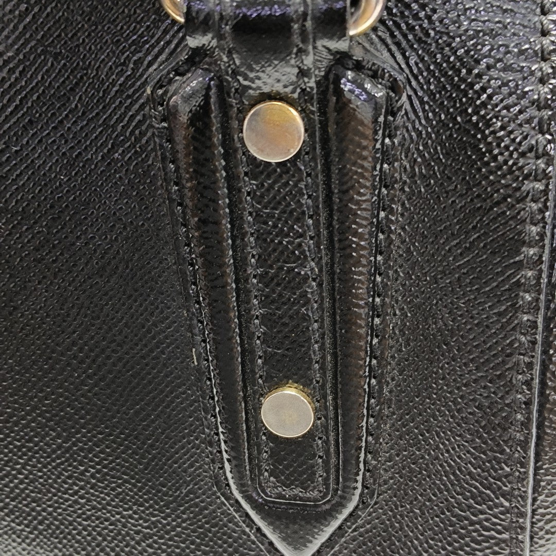 Calfskin Shoulder Bag Medium Black