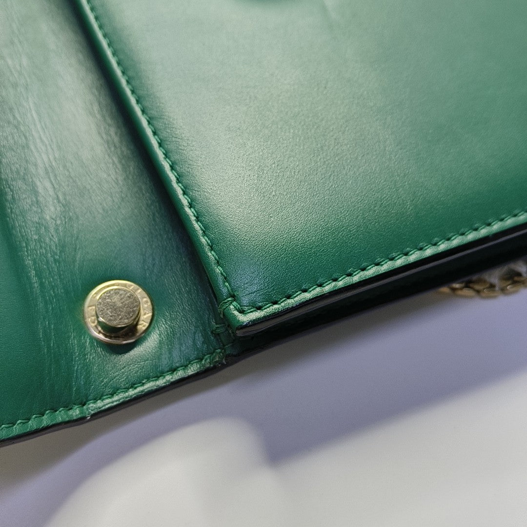 SERPENTI FOREVER Small Stingray Leather Green