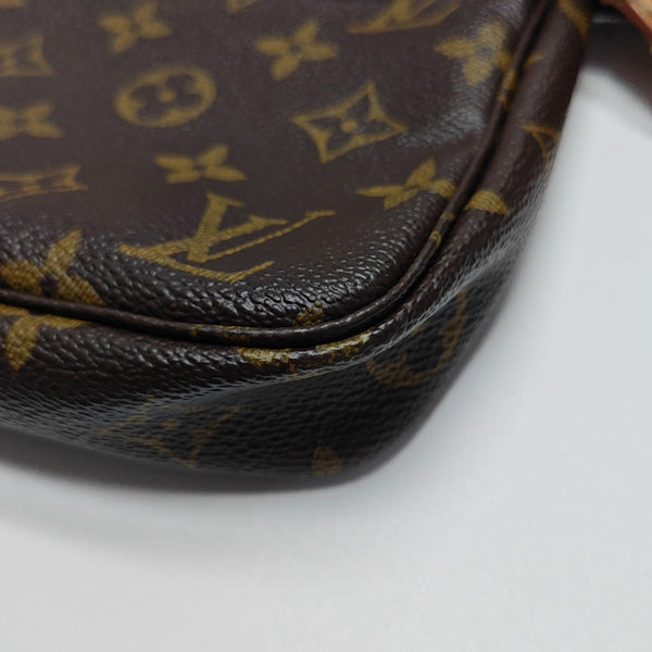 ACCESSOIRES Monogram Coated Canvas Brown