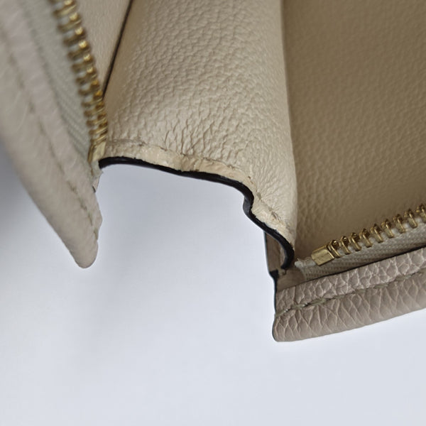 TOILET POCKET 26 Calfskin Beige