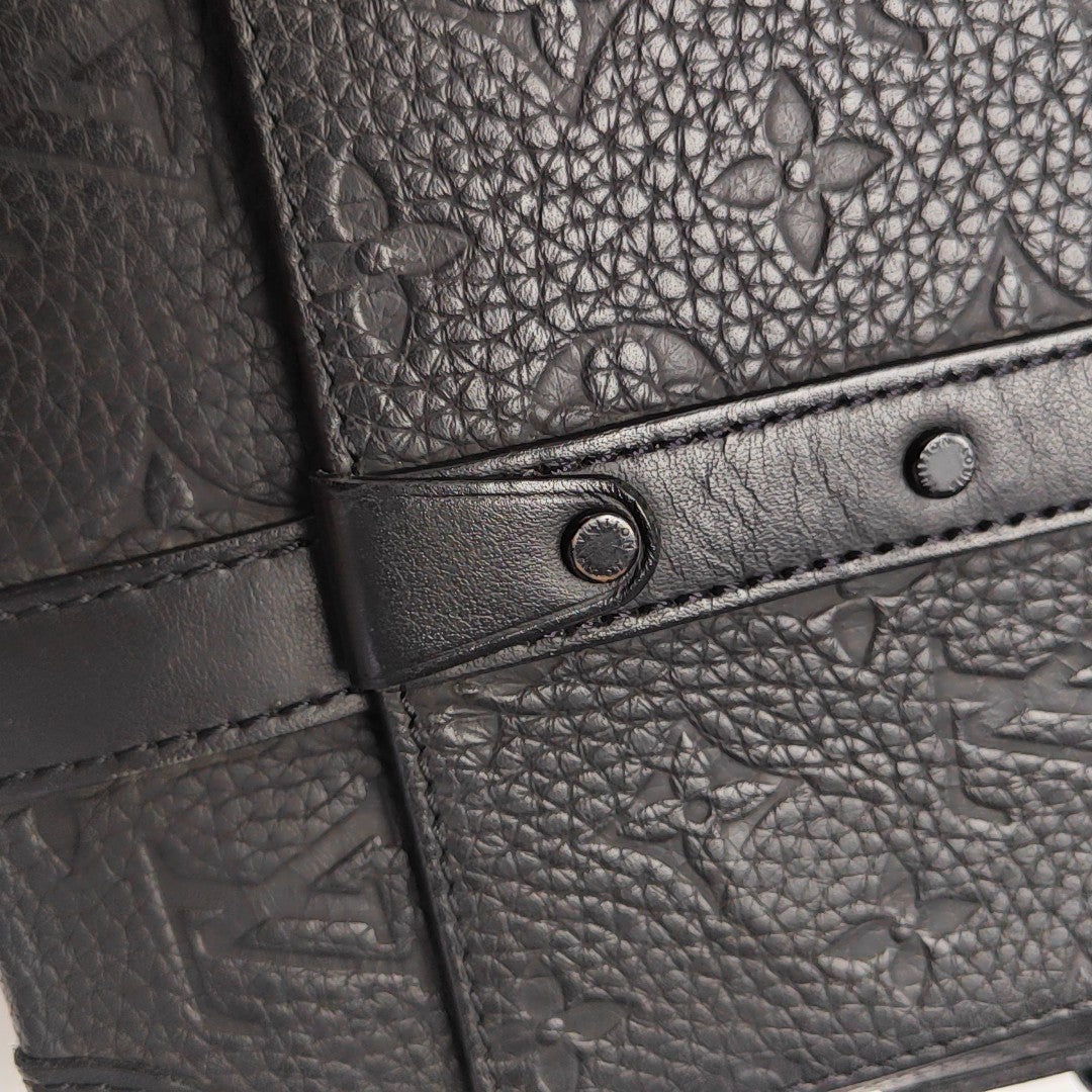 TRUNK PM Calfskin Black