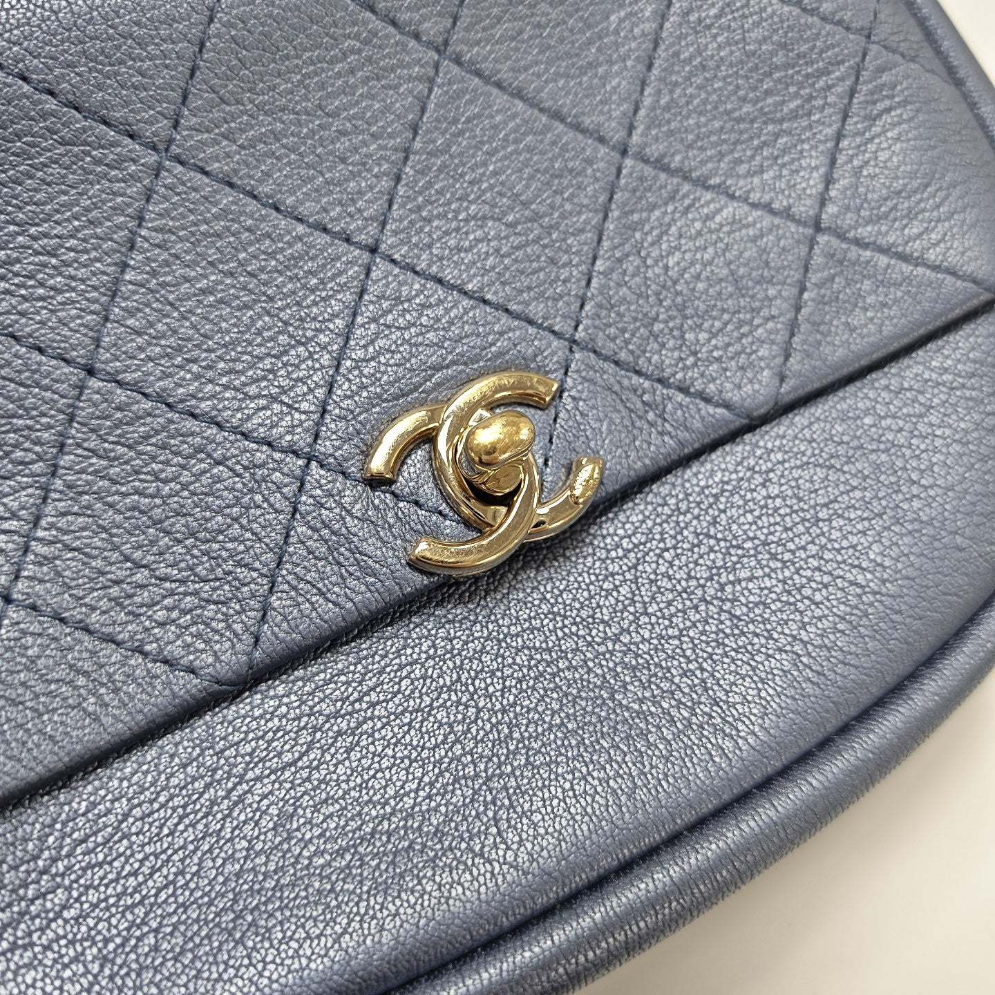 Quilted Lambskin Shoulder Bag Blue