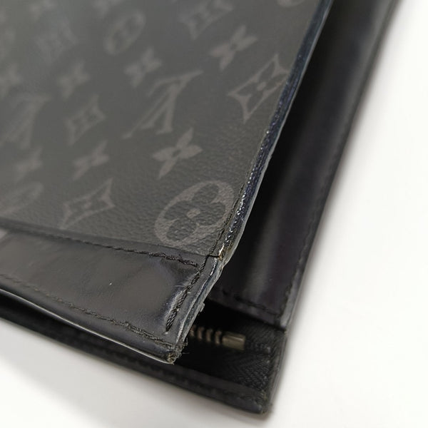 Pochette Voyag MM Monogram Coated Canvas Black
