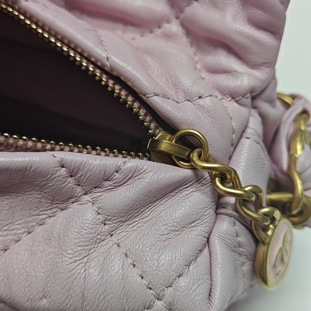 Quilted Lambskin Shoulder Bag Pink