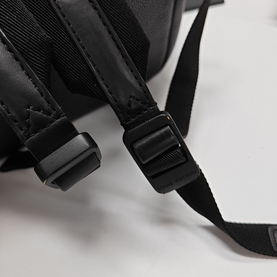 Takeoff Calfskin Black