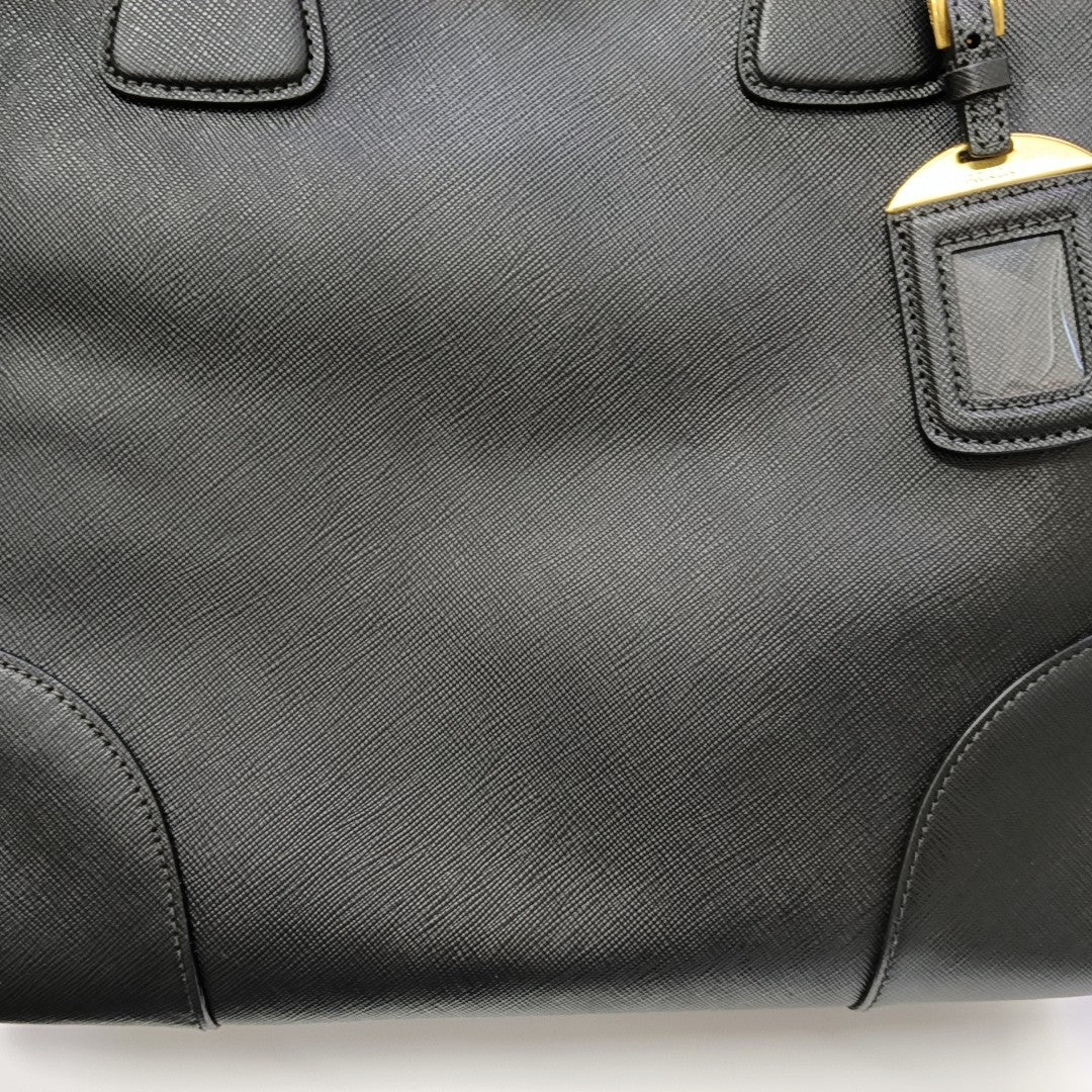 Saffiano Calfskin Shoulder Bag Black