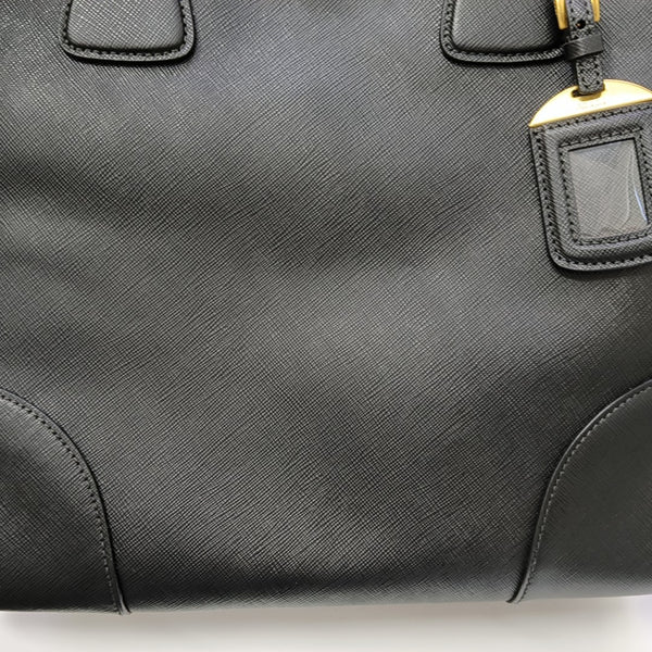 Saffiano Calfskin Shoulder Bag Black