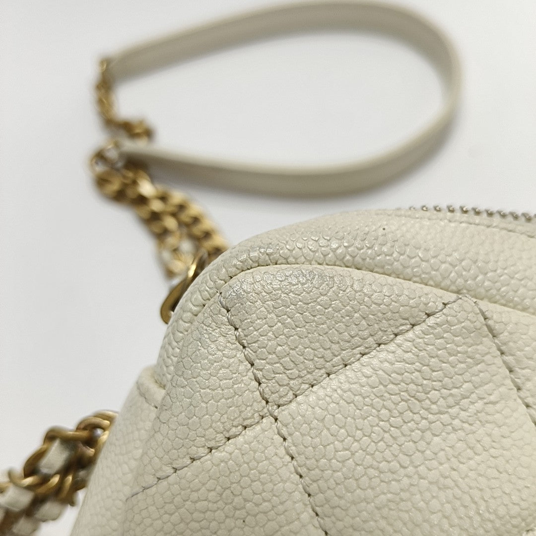 Quilted Grained Calfskin White