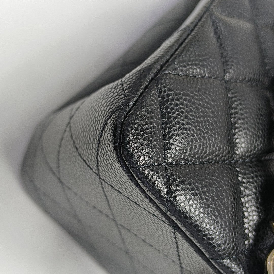23P TOTE Quilted Grained Calfskin Black