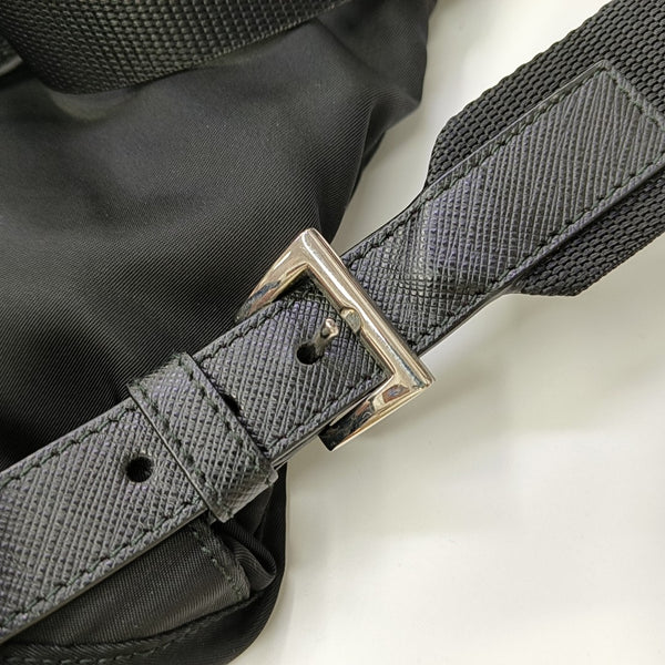 Re-Nylon Medium Nylon Black