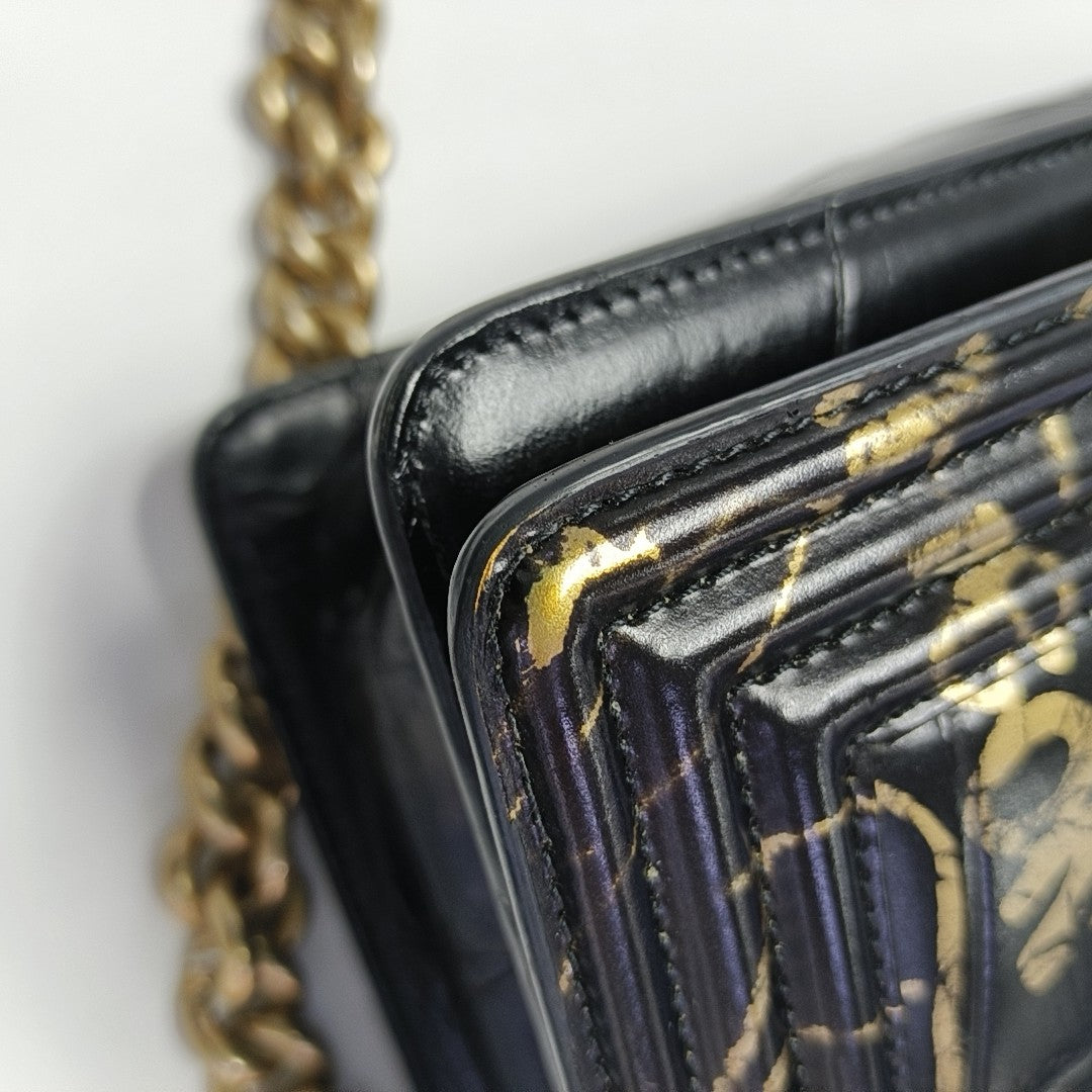 BOY CHANEL Medium Quilted Calfskin Black