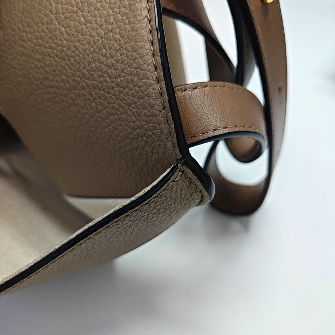 Hammock Small Calfskin Beige