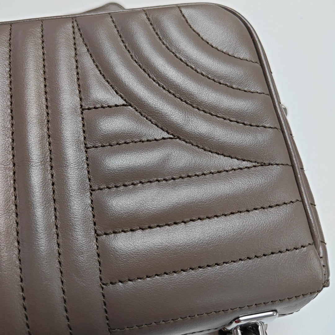 Diagramme Quilted Calfskin Gray