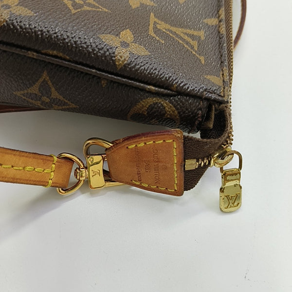 ACCESSOIRES GM Monogram Coated Canvas Brown
