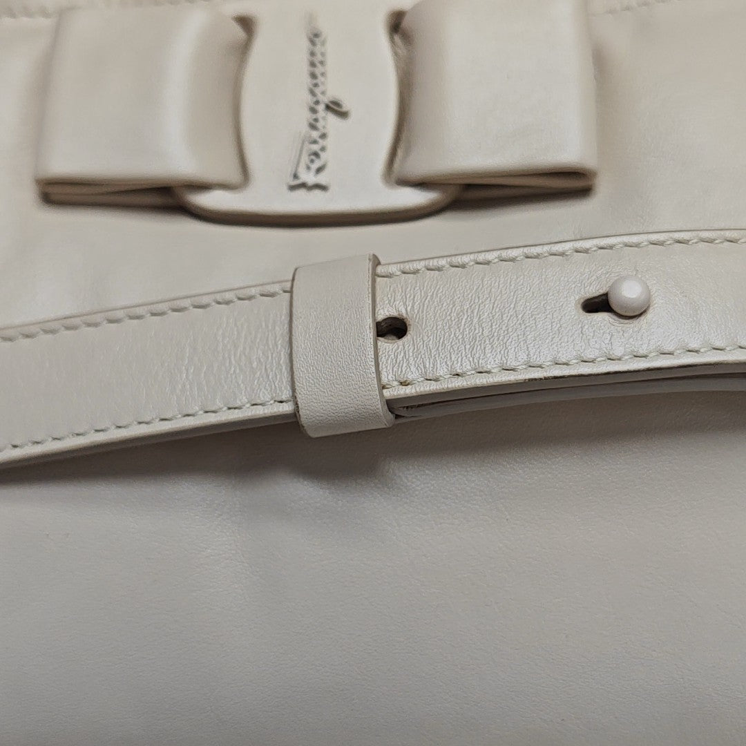 Viva Calfskin White