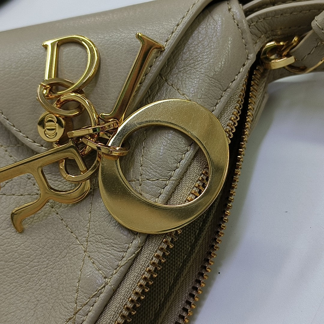 Cannage Calfskin Shoulder Bag Medium Beige