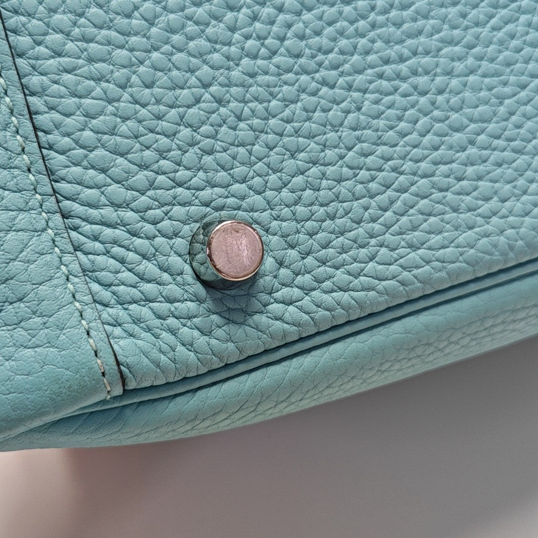 Lindy 30 Clemence Blue