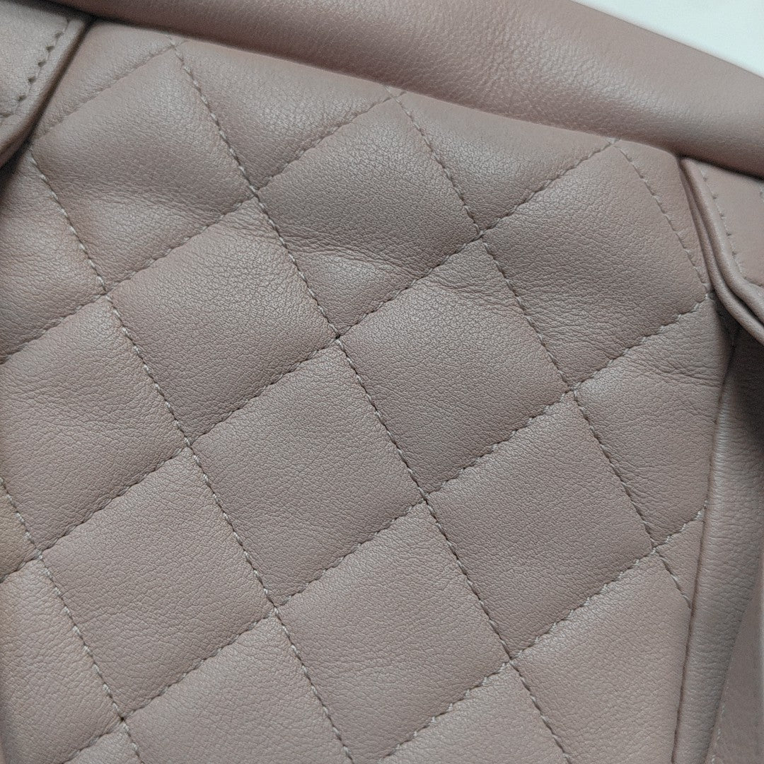 DUMA Small Quilted Calfskin Pink
