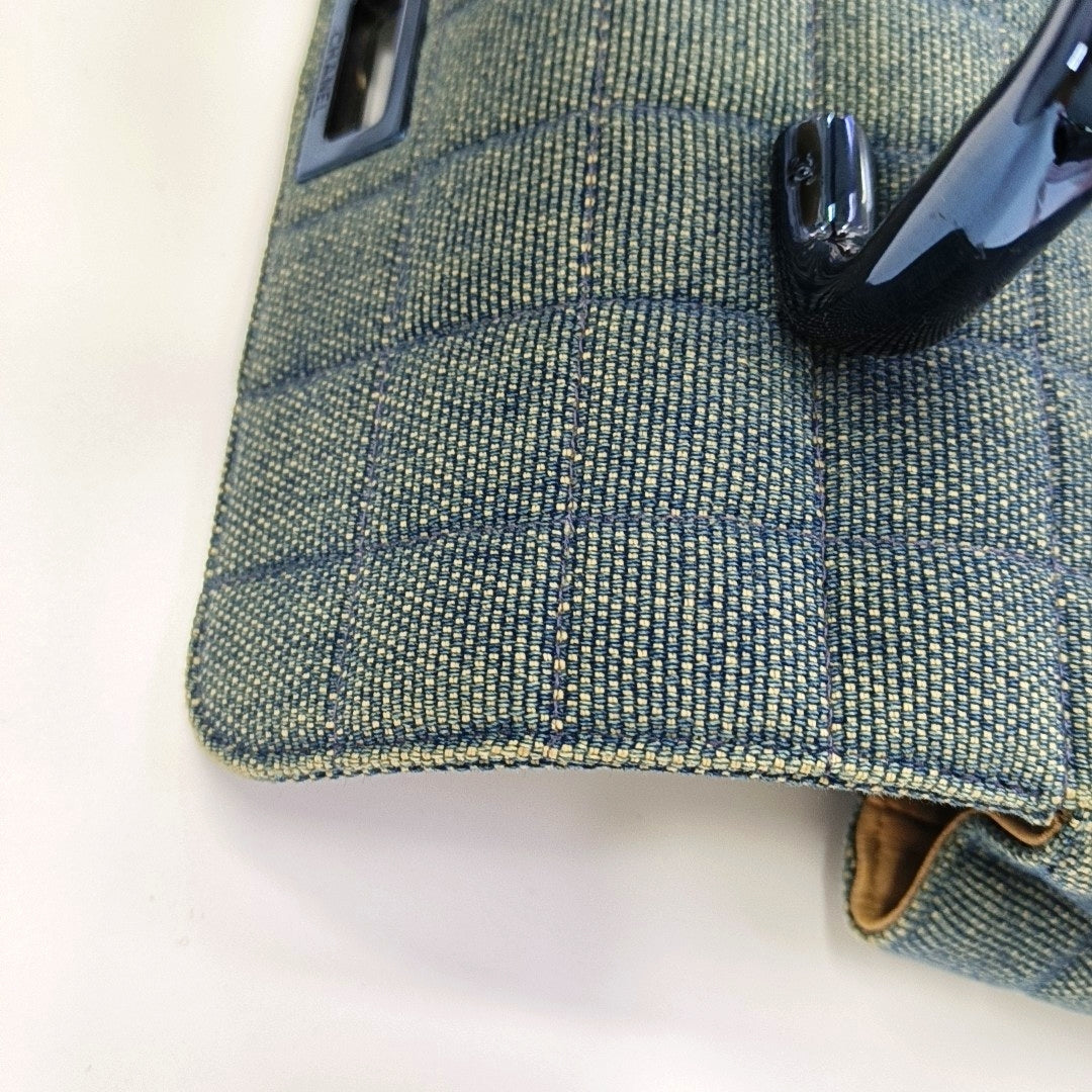 2.55 Quilted Canvas Blue