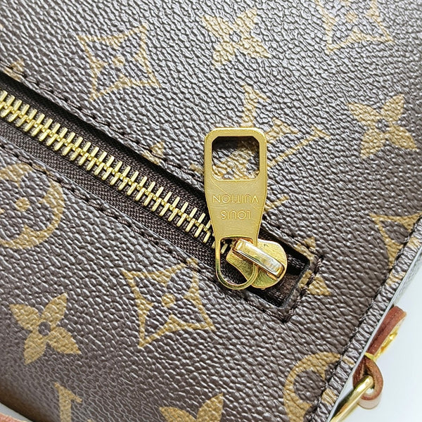 Authenticated pre-owned  MÉTIS MM Monogram Coated Canvas Brown - Shoulder Bag at Looply