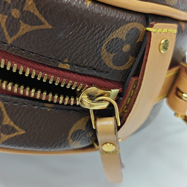 BOITE CHAPEAU PM Monogram Coated Canvas Brown