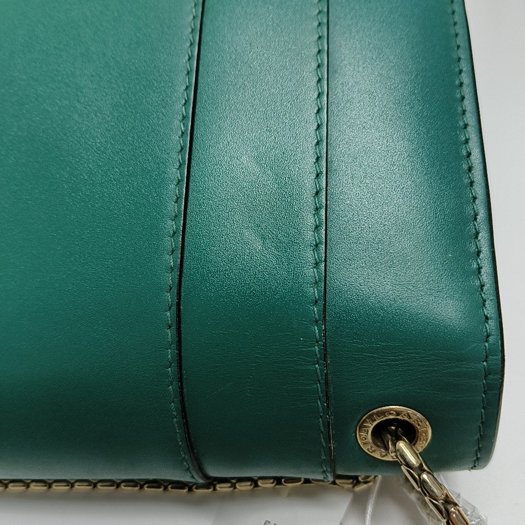 SERPENTI FOREVER Medium Calfskin Green