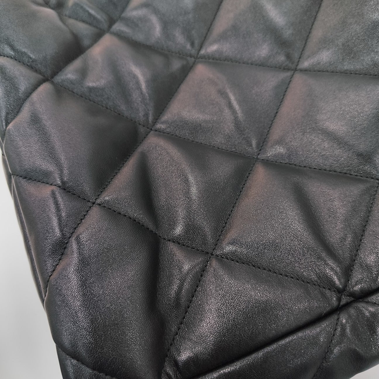 CHANEL 19 Large Quilted Lambskin Black