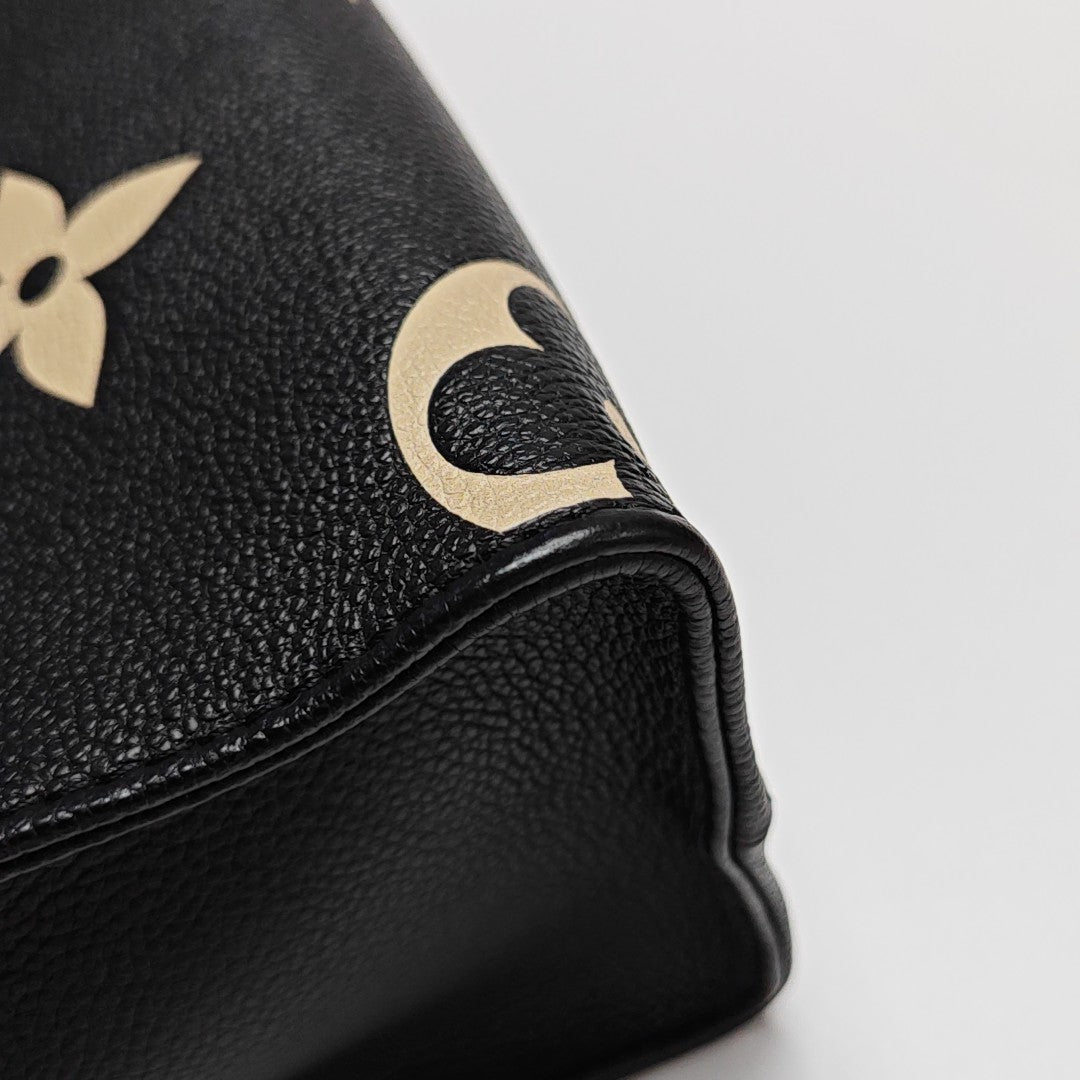 ONTHEGO PM Calfskin Black