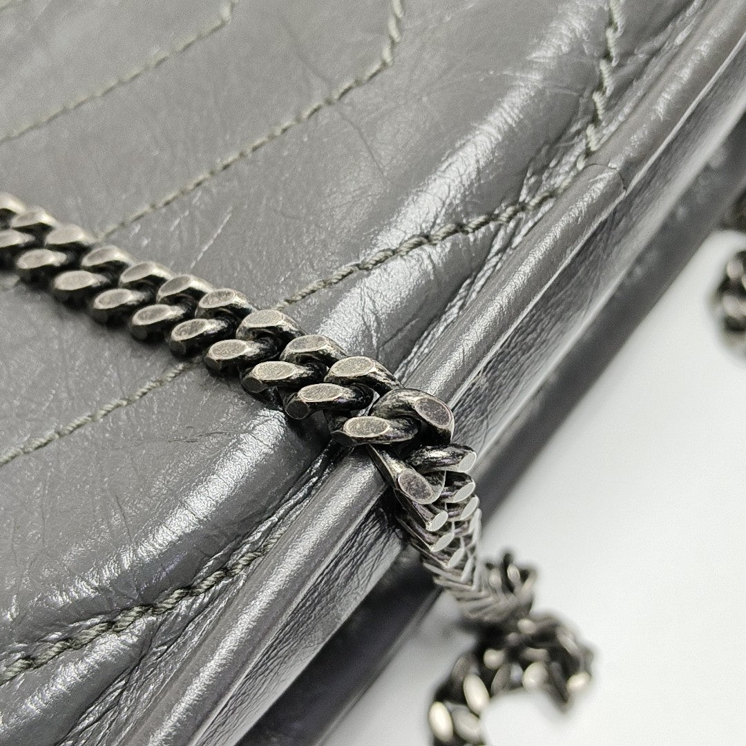NIKI Small Chevron Calfskin Gray