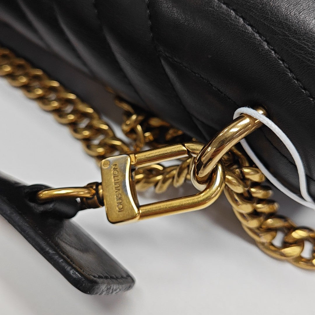 NEW WAVE MM Quilted Calfskin Black
