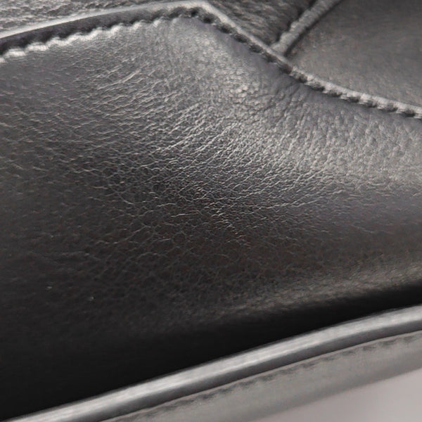 TRI FOLD Medium Calfskin Black