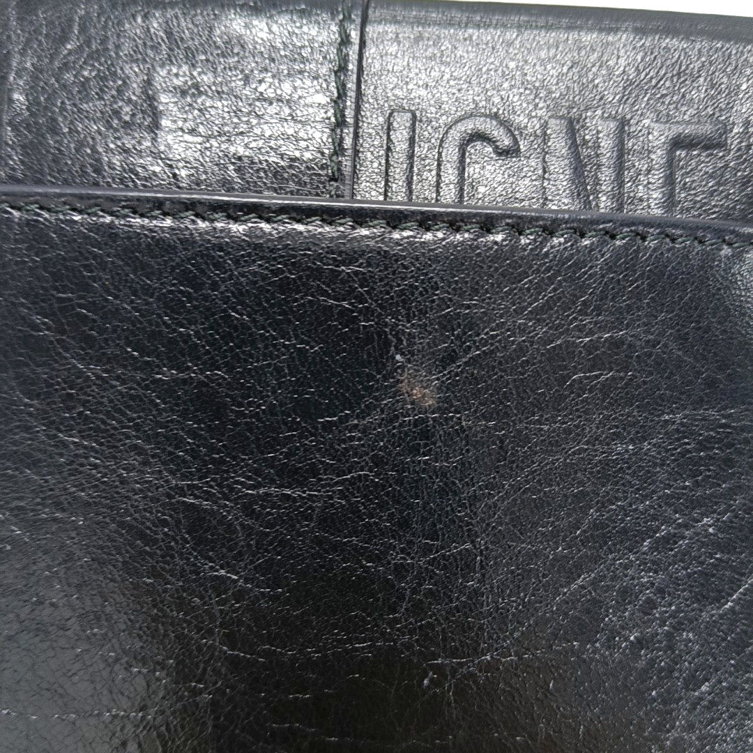 Authenticated pre-owned  30 Montaigne Calfskin Black - Shoulder Bag at Looply