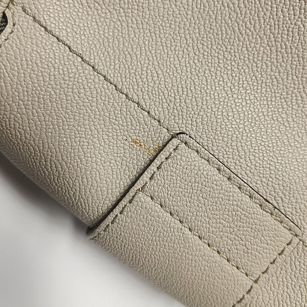 Buckle Calfskin Beige