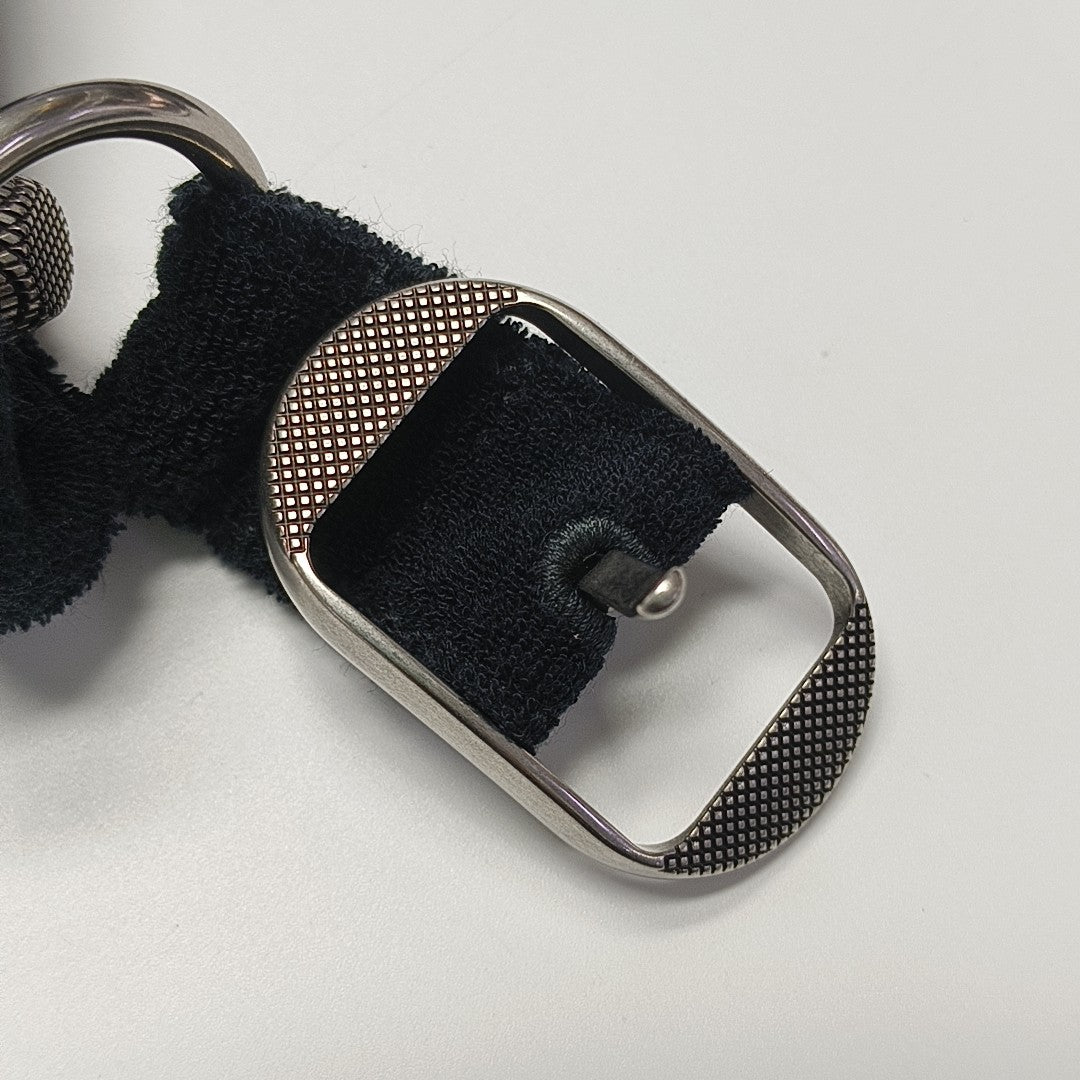 Le Cagole Small Fabric Black