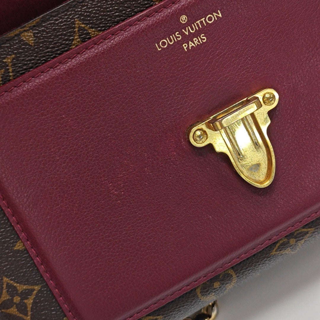 VICTOIRE Monogram Coated Canvas Brown