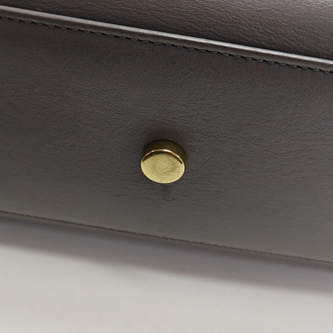SAC DE JOUR Nano Calfskin Gray