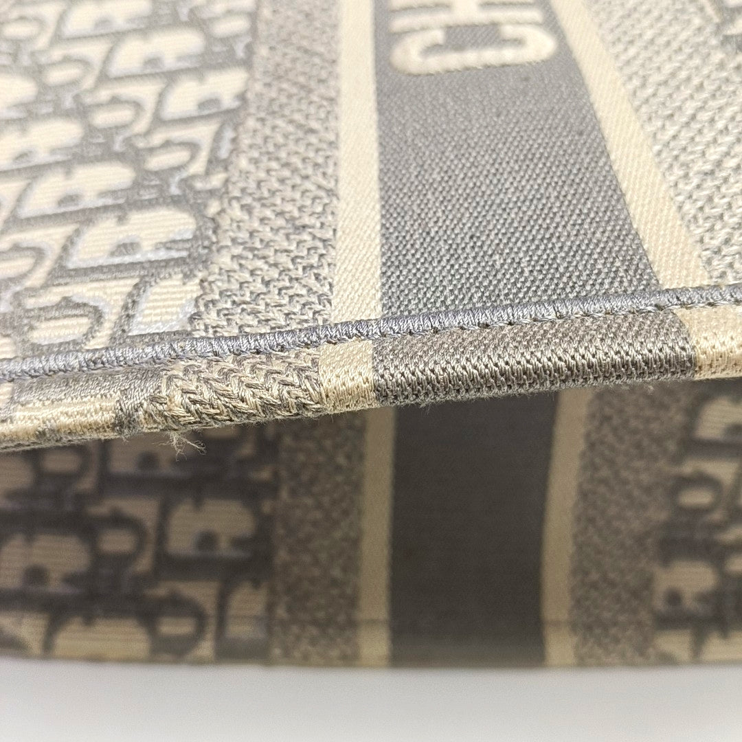Book Tote Medium Oblique Canvas Gray