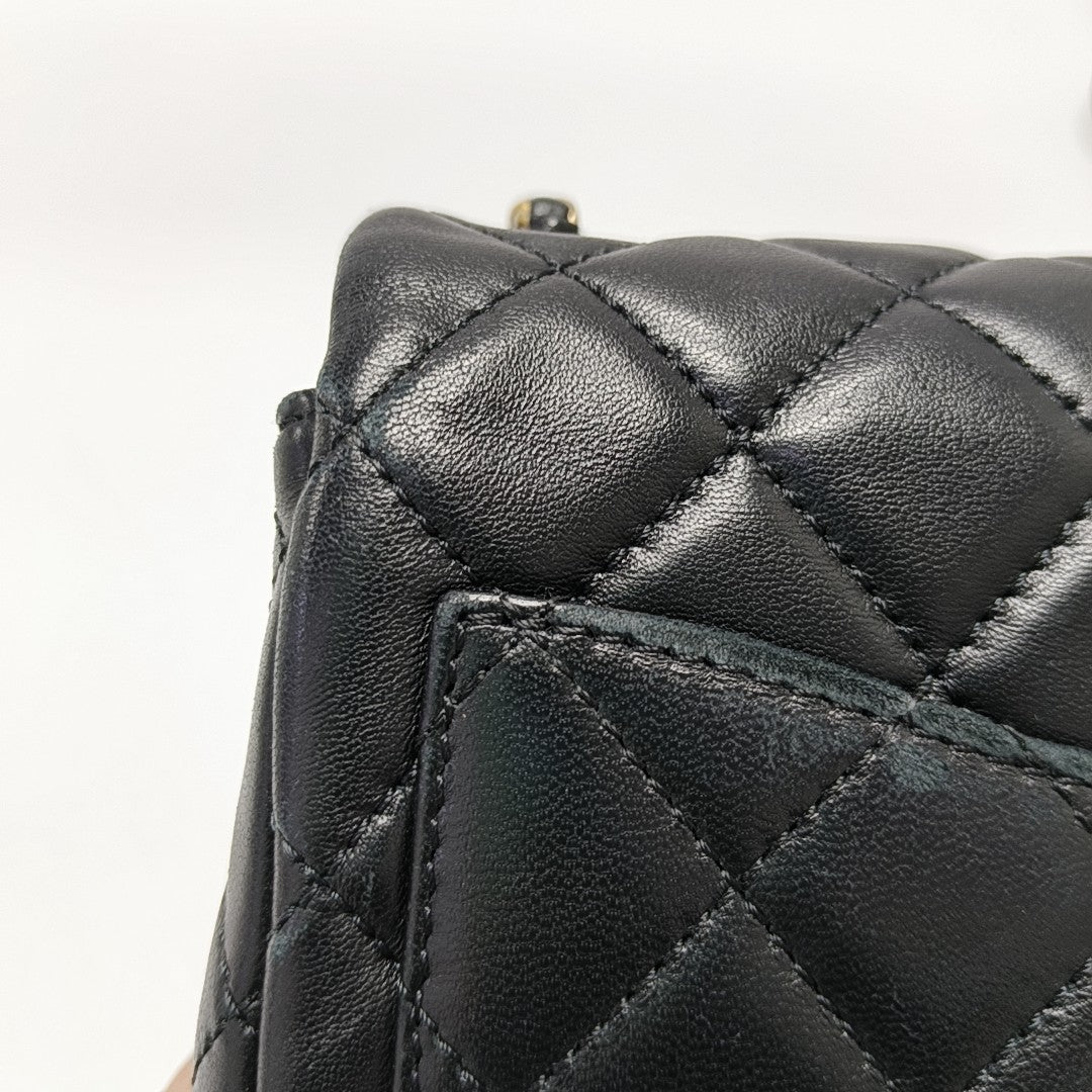 CLASSIC FLAP Mini Quilted Lambskin Black