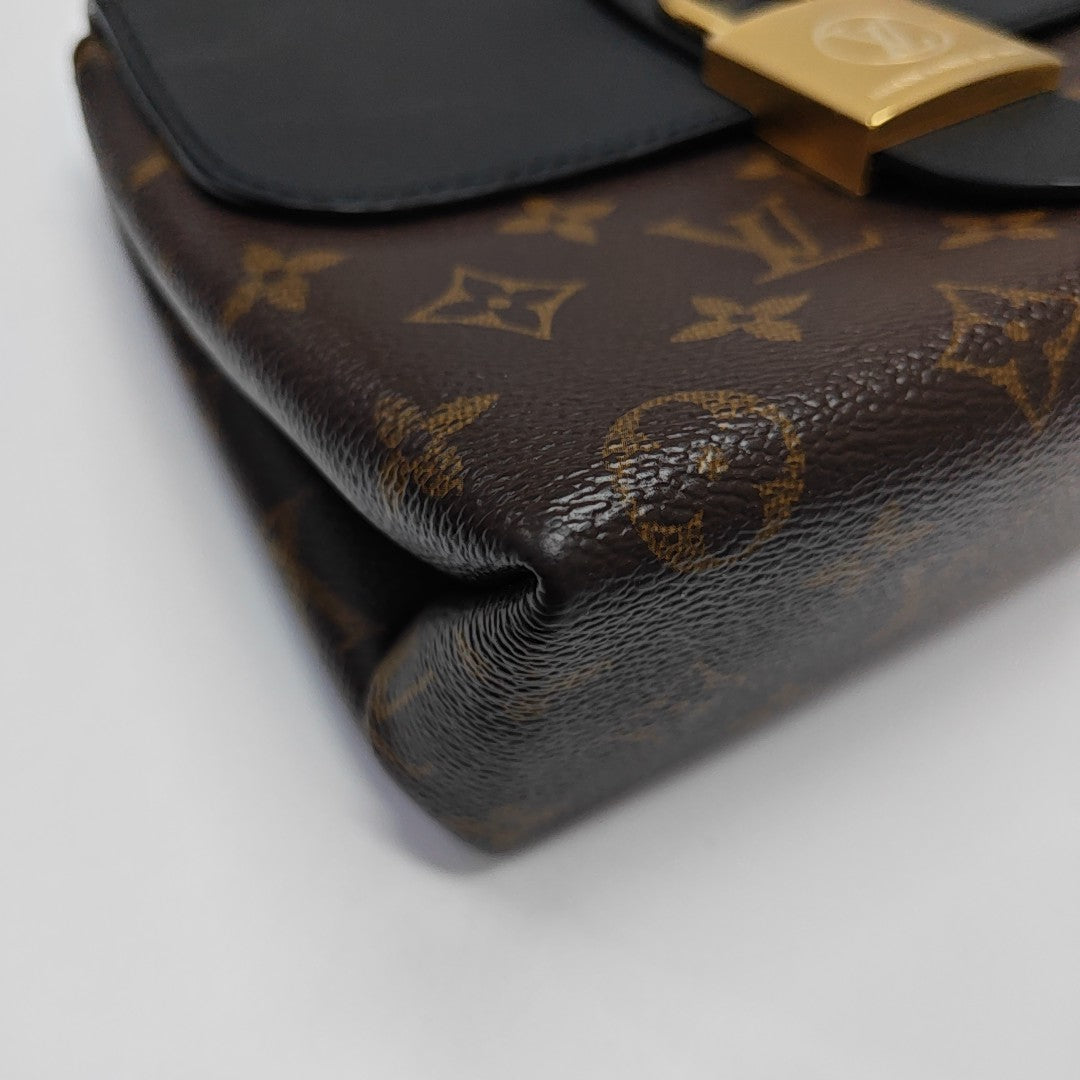 Authenticated pre-owned  LOCKY BB Monogram Coated Canvas Brown - Shoulder Bag at Looply