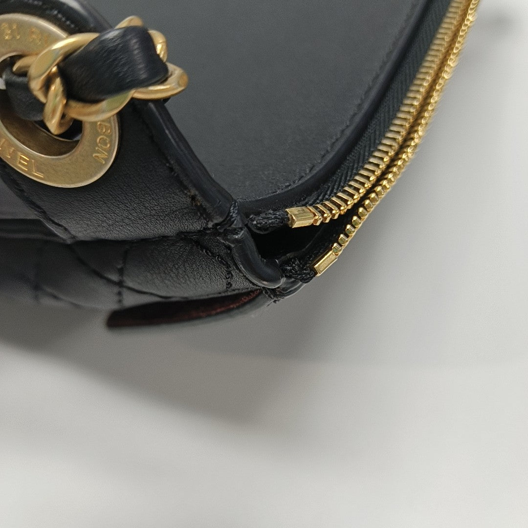 Quilted Leather Belt Bag Black