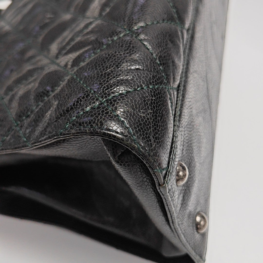 Quilted Grained Calfskin Shoulder Bag Green
