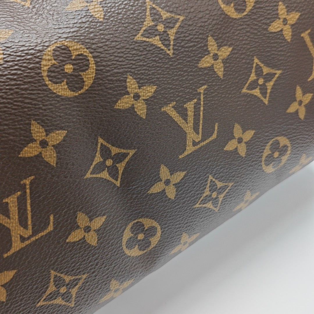 Authenticated pre-owned  SPEEDY 25 Monogram Coated Canvas Brown - Shoulder Bag at Looply