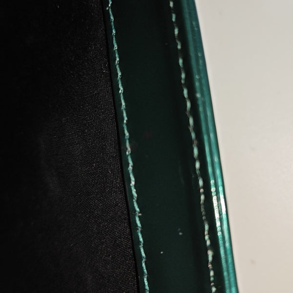SERPENTI FOREVER Small Quilted Patent Leather Green