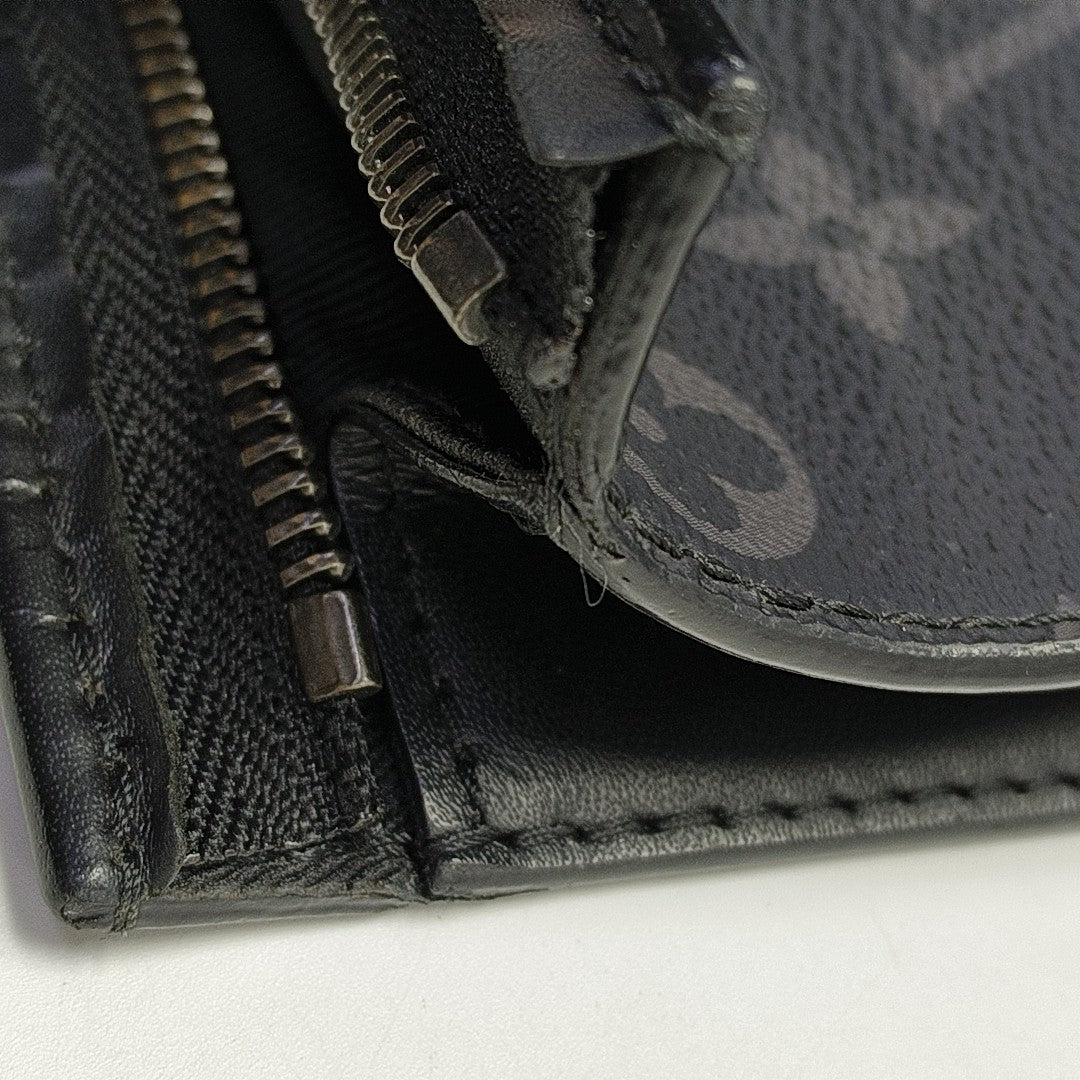 Pochette Voyag MM Monogram Coated Canvas Black