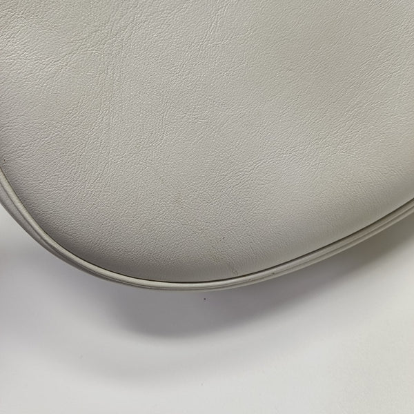 AVA Medium Calfskin White