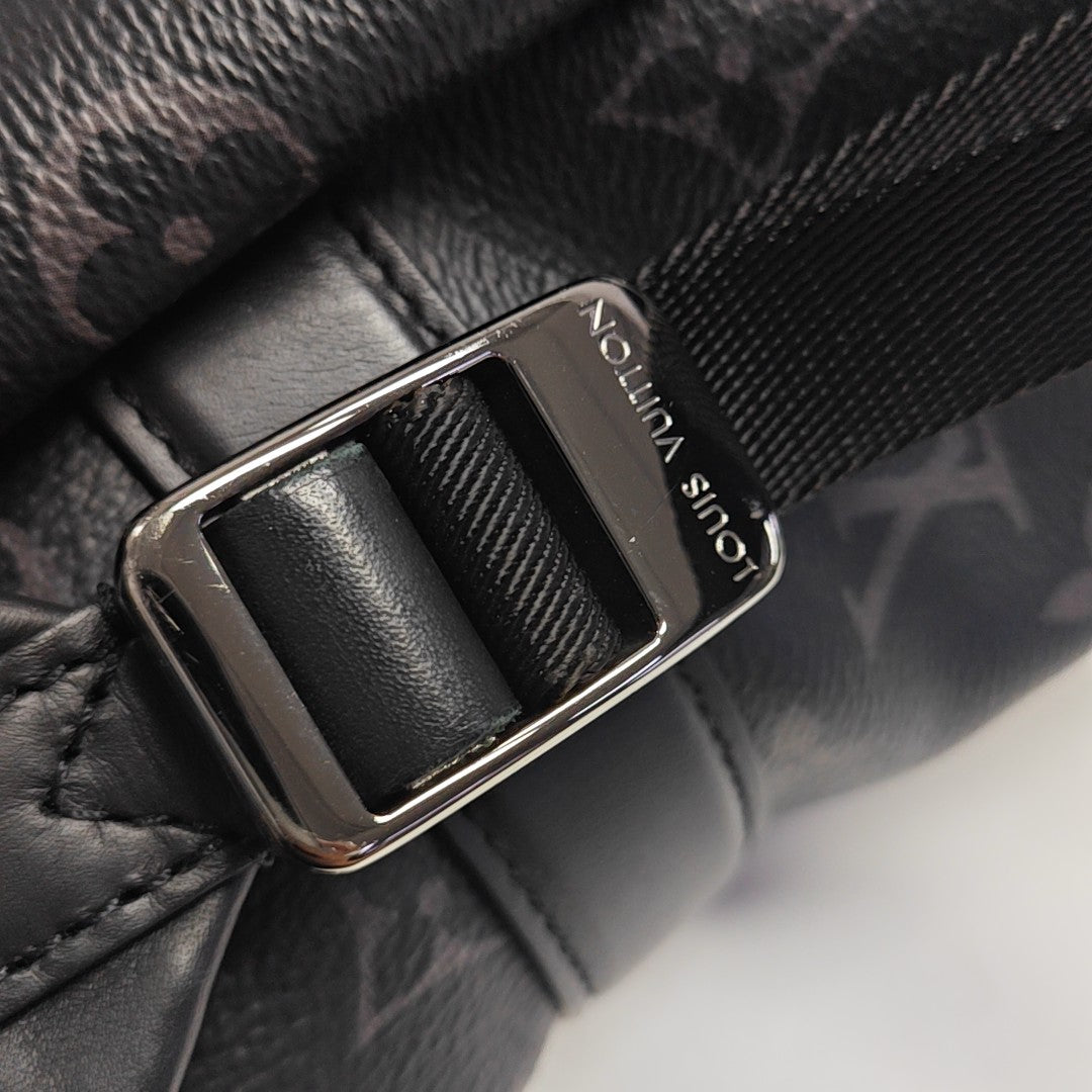 DISCOVERY PM Monogram Coated Canvas Black
